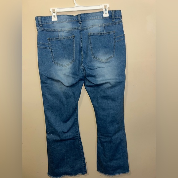 Plus size Light wash bell bottoms/wide flare, metal button detail down the leg - Picture 5 of 16
